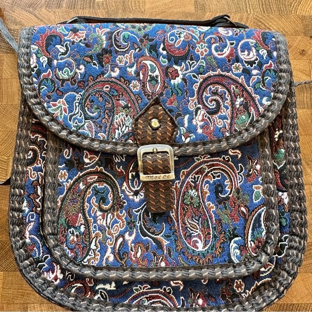 Paisley Patterned Crossbody Bag - Picture 2 of 7